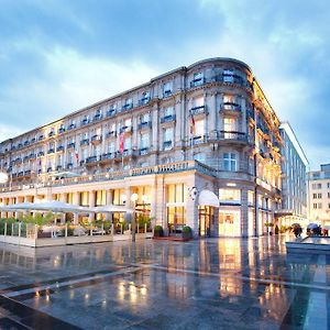 Dom Hotel